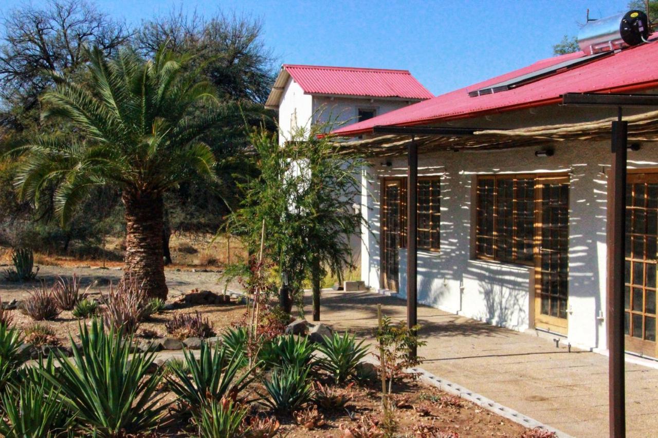 فيلا Otjisazu Guest Farm Khorusepa المظهر الخارجي الصورة